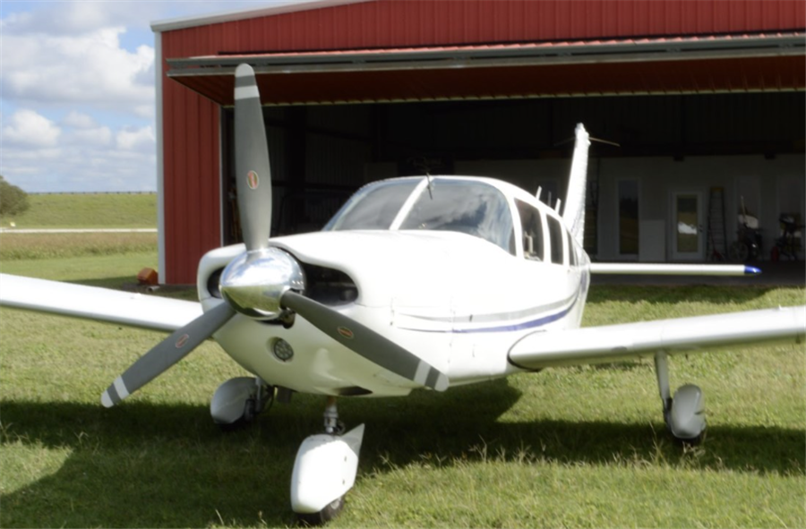 1974 Piper Cherokee 6 300