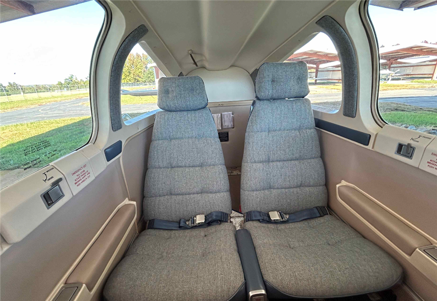 1991 Beechcraft Bonanza F33 A