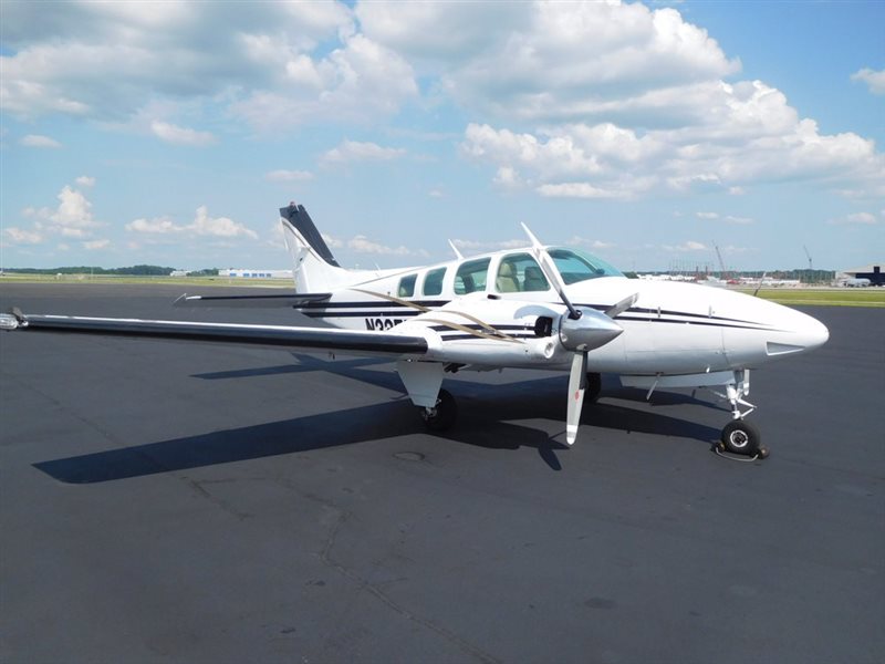 1981 Beechcraft Baron 58 Aircraft