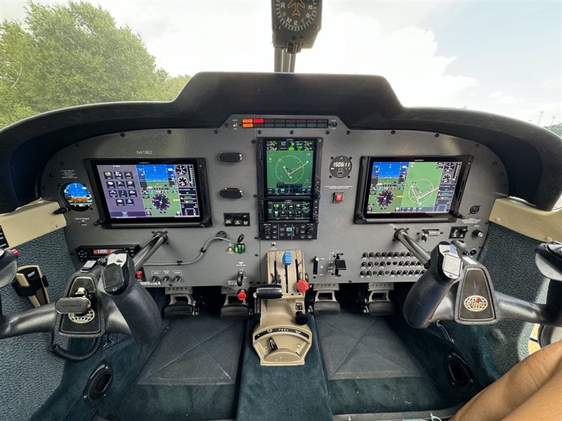 2000 Piper Saratoga II HP Aircraft