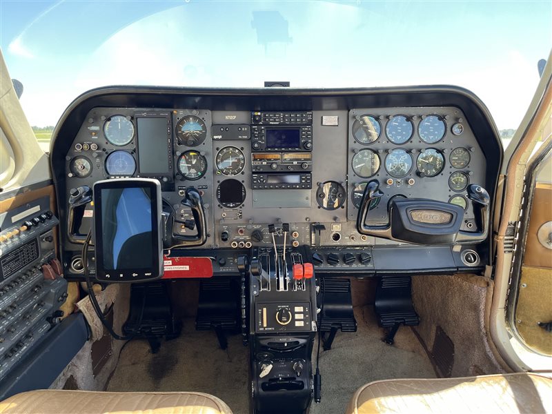 1977 Cessna 310R Aircraft