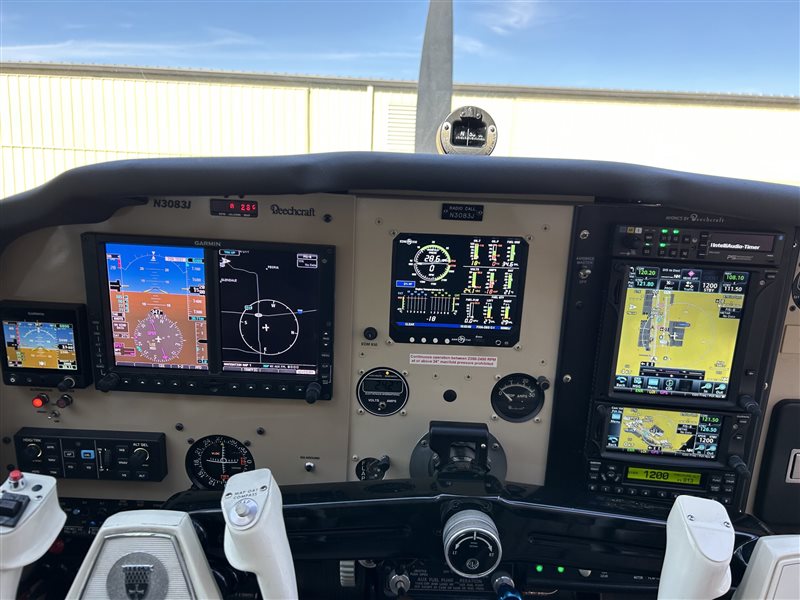 1988 Beechcraft Bonanza F33 A