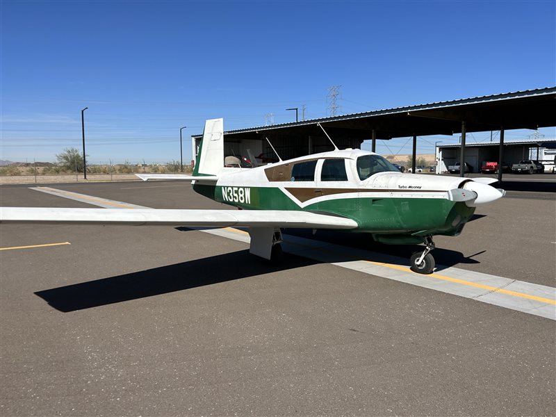 1966 Mooney M20C Aircraft