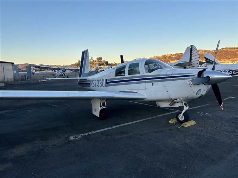 1966 Mooney M20 series M20E Super 21