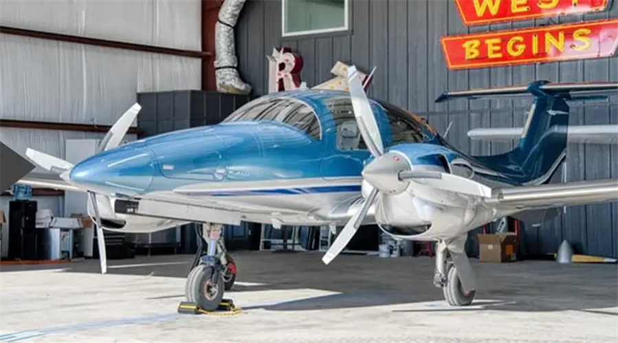 2018 Diamond DA-62