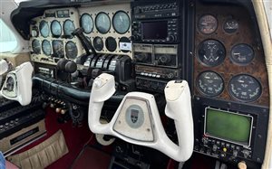 1974 Beechcraft Baron 58 Aircraft