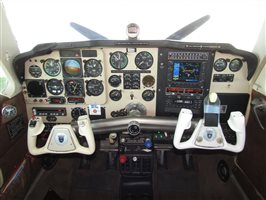 1990 Beechcraft Bonanza F33 A